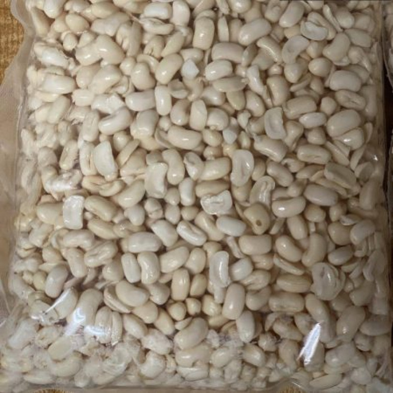 Dried  clean Peeled Beans  1.5kg